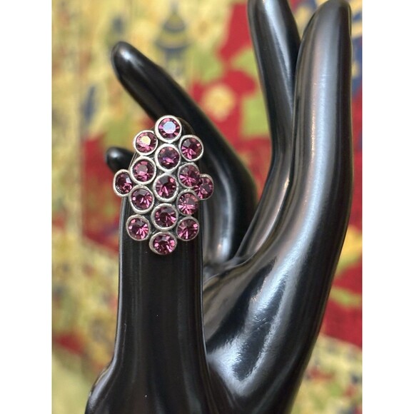 Purple Glass Cluster Silver Tone Cocktail Ring Band Size 5 Bezel Set Stone - Picture 3 of 7